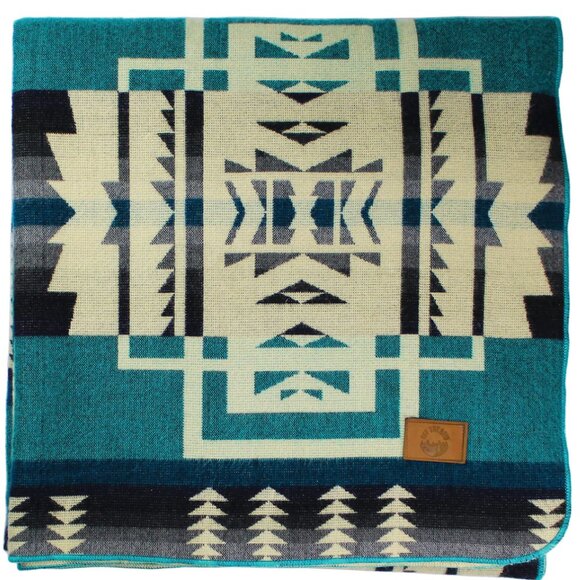 NWOT Off the Grid Inca Ecuadorian Throw Blanket, Aztec Quilotoa Teal - Picture 1 of 2